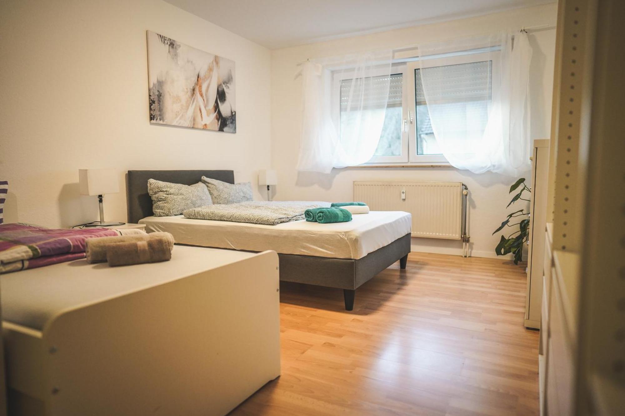 Moderne Ferienwohnung In Leimen Mit Balkon, Wehome Komfort 外观 照片